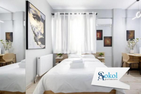 Small studio under Acropolis A!